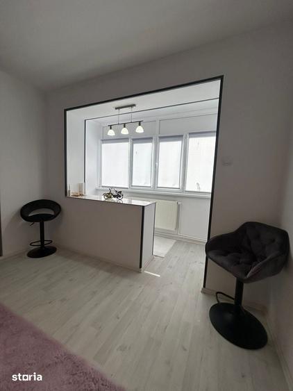 De vanzare apartament cu 2 camere, spatios, zona Madam Pop, etaj 3 - 3
