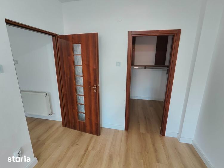 Apartament cu 3 camere decomandat în Tătărași