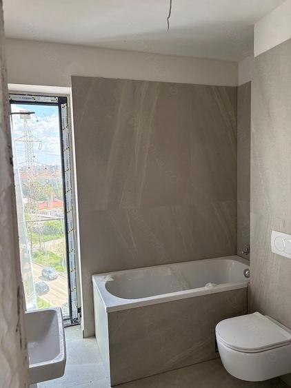 De vanzare apartament cu 2 camere, etaj 6, zona Torontalului X City Tower 4 - 2