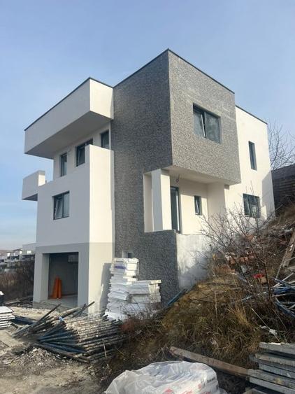 Casa individuala, 4 dormitoare, 160mp, garaj, 545mp teren, Dezmir - 1