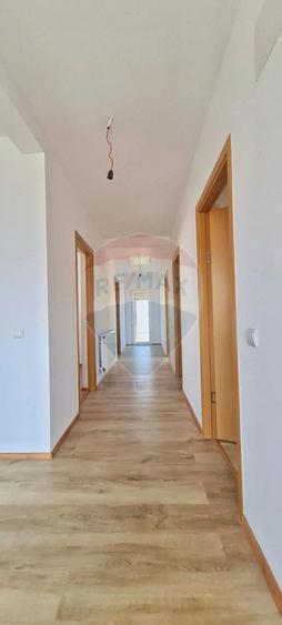 Casa noua in Ciorogarla - 3 dormitoare, living spa?ios - 4