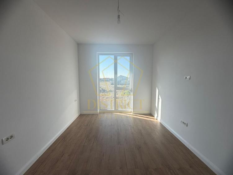 Duplex superb cu 5 camere despărțit prin camera tehnica I Mosnita Noua - 2