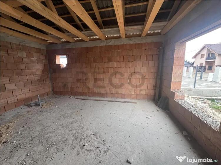 RECO, Casa la rosu, Zona Alesd la super pret! - 3