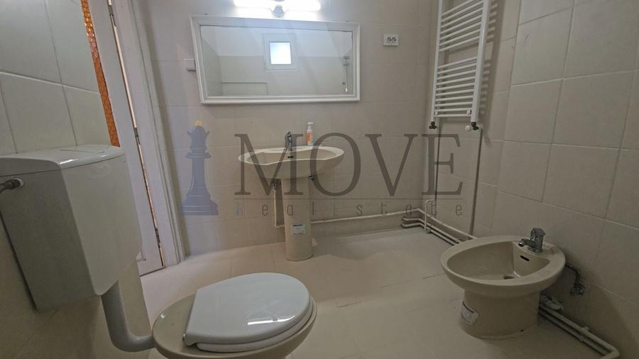 Caderea Bastiliei - Biroul tau cu personalitate - 8