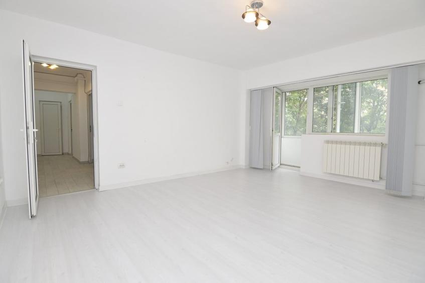 VANZARE APARTAMENT 2 CAMERE BULEVARDUL DECEBAL - PIATA ALBA IULIA - 11