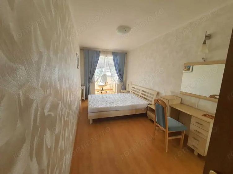 Apartament cu 2 camere in zona Izvor - 1