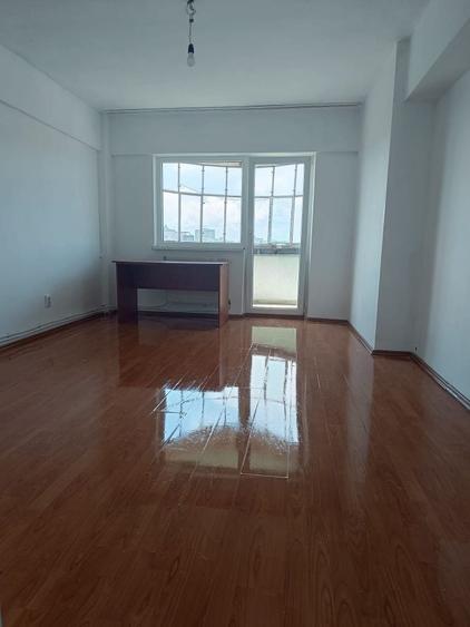 Apartament cu 2 camere decomandat în Dosu Bricii