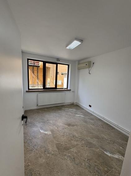 Spațiu comercial, de 35 mp, în Central