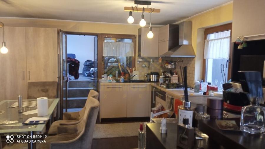 Casa individuala P+1  teren 300mp  centru Mega Image - 1