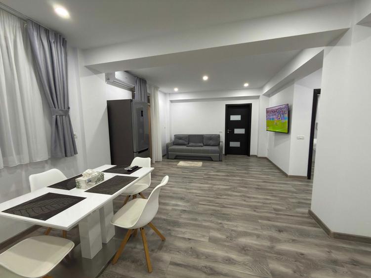 Ofer Inchiriez apartament 2 camere LUX - 8