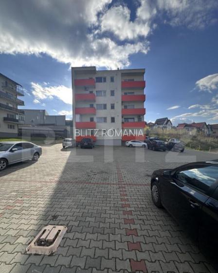 Apartament de 3 camere 76 mp + terasa, bloc nou cu lift