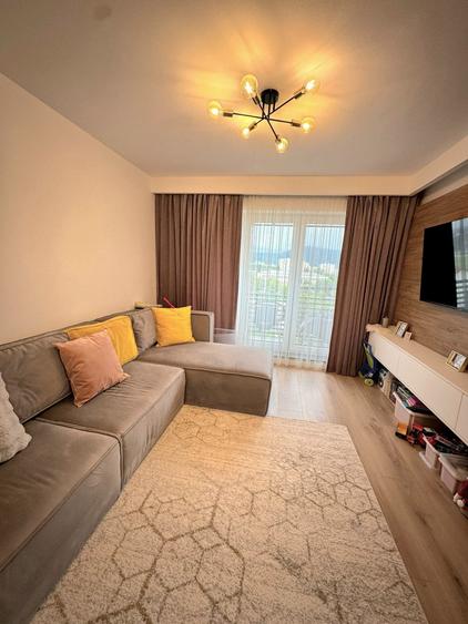 Apartament 3 camere cu priveliste deosebita, zona Coresi, Brasov - 1