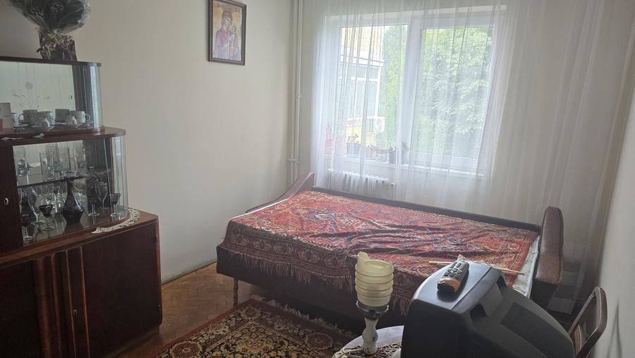 Vand apartament cu 3 camere in Deva, etaj 3, zona Gojdu (Zamfirescu), - 8