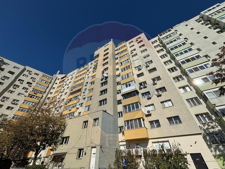 Apartament 3 camere I de renovat - Sos Colentina, Mol Colentina - 8