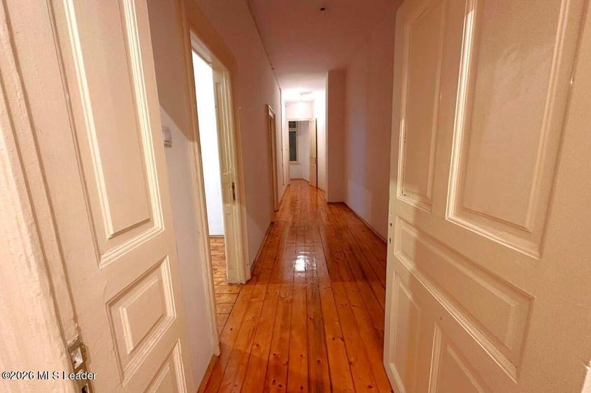 B-dul Carol Nr. 59, 219 mpu, 8 Camere, Etaj 1 din 3, Balcoane 11 mp! - 28