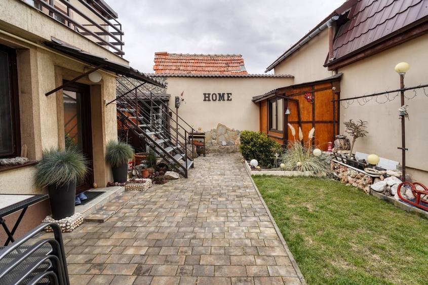 Rasnov, proprietate superba, rezidential si afacere la cheie - regim hotelier - 3