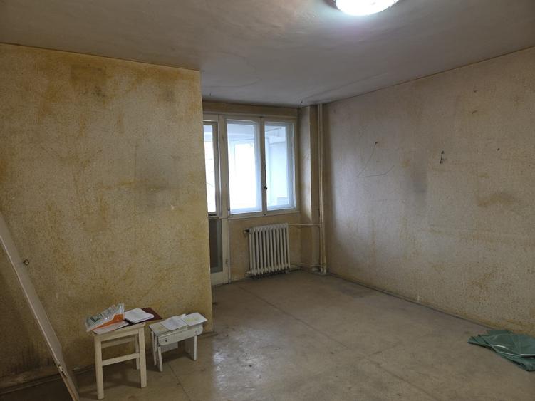 Titan - 5 minute Metrou Nicolae Grigorescu - Garsoniera confort 1 (  anul 1979 ) - 3