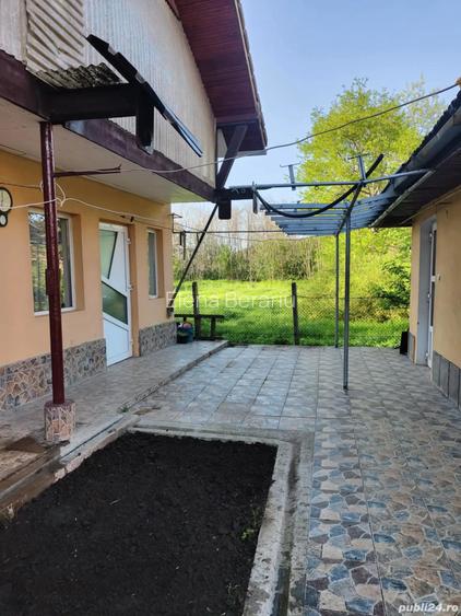 Casa de Vanzare Casa de Vanzare