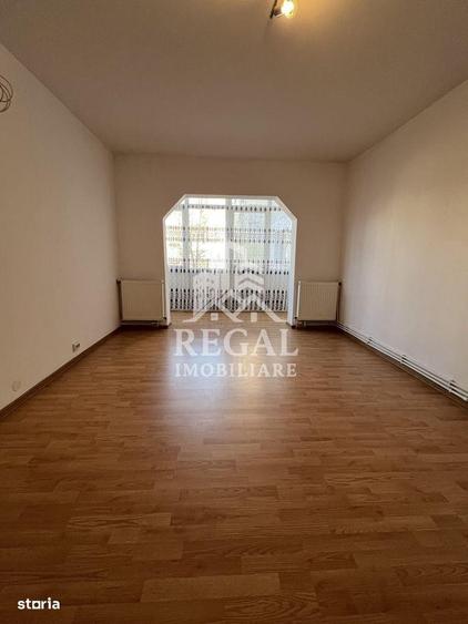 Apartament 4 camere de vanzare Micro 5 | Etaj 1 | 80 mp - 11
