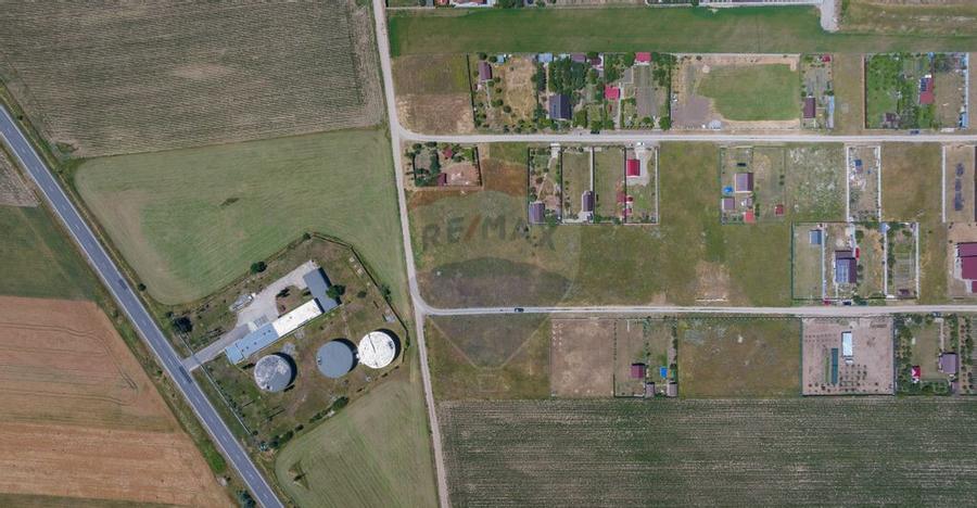 Teren 900mp Harman,Strada Gheorghe Lazar, utilitati in lucru - 3