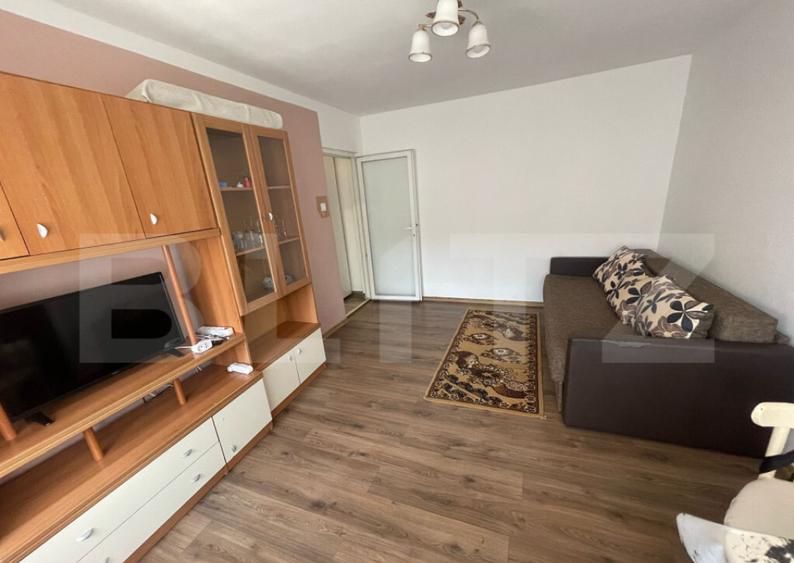 Apartament cu 2 camere, 54 mp, zona Pia?a Some? - 6