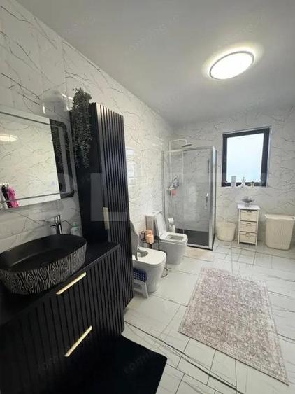 Casa moderna cu elemente traditionale , 306 mp utili , 2500 mp teren , Moara - 3