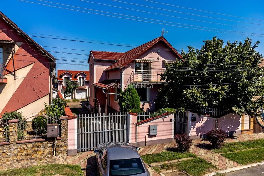 Vilă cu 6 camere-confort, intimitate și multiple utilizări
