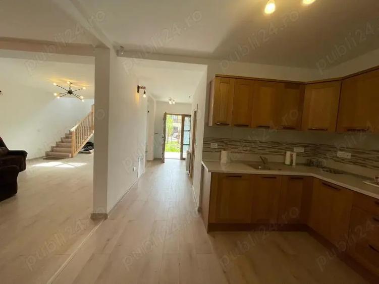 Vand 1 2 duplex , P+1 , constructie noua , in comuna Sacalaz - 1