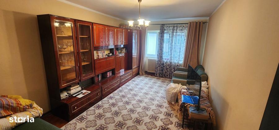 Apartament de 2 camere, decomandat, 56 mp., zona Stefan cel Mare - 7