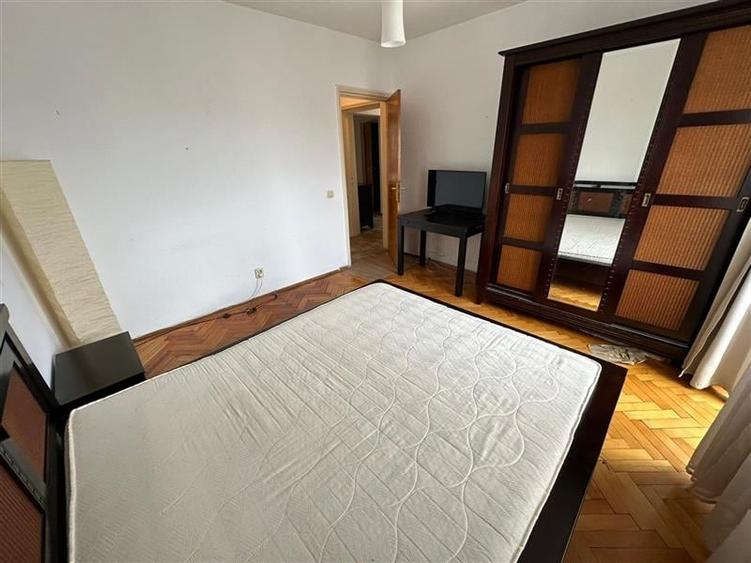 Vanzare apartament 3 camere, Piata Unirii, blocul Horoscop, vedere panoramica - 13