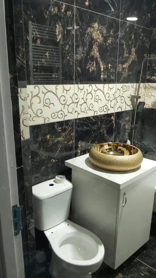 De vanzare apartament 2 camere Campina Prahova - 1