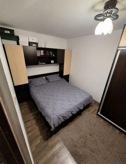 Apartament 2 camere,Mobilat/Utilat,Etaj 1/4,zona Restaurantul Dacia,0760524134 - 3