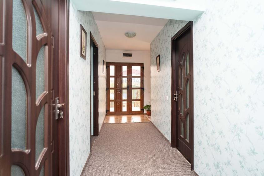 Casa/Vila eleganta 5 Camere, Teren 900mp - Hlincea, Iasi - 0% Comision - 9