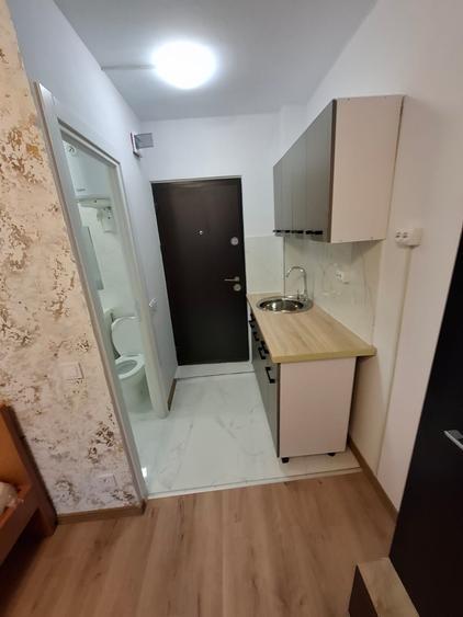 Cameră cămin, mobilată și utilată, baie proprie - 9