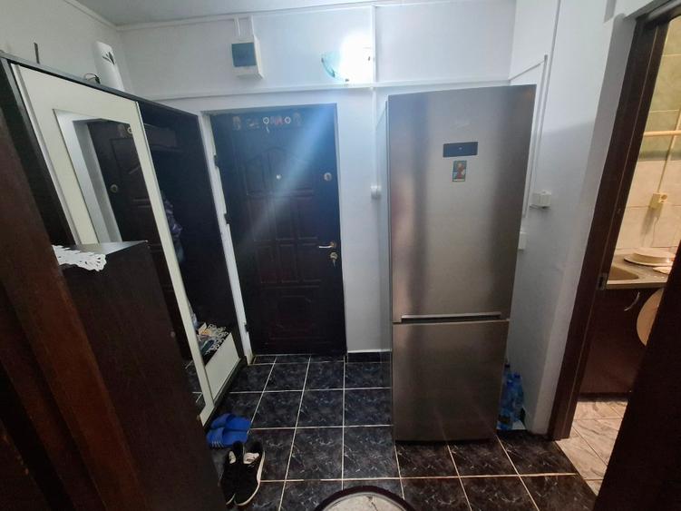 Vând apartament 2 camere - 9