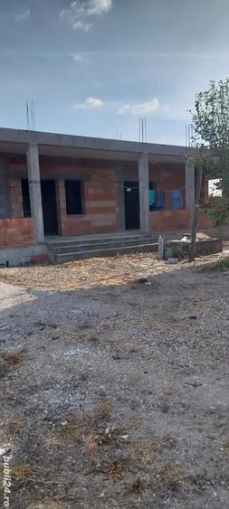 Vand urgent casa in comuna Seleu?.Pret.80000 euro Negociabil - 4