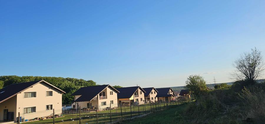 Teren 625mp in cartier rezidential Dealul cu Tei, 7 km de Targoviste - 2