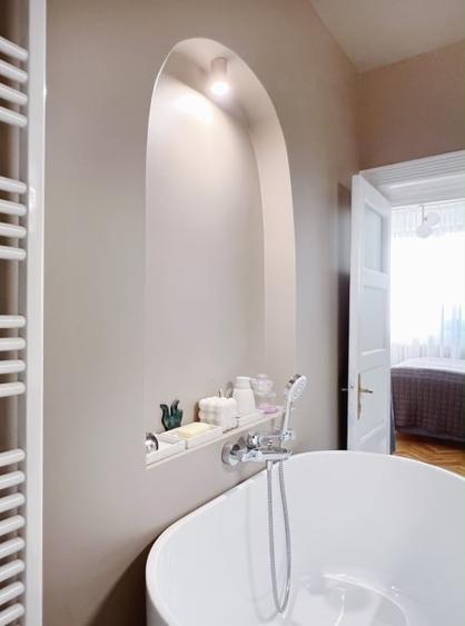 Apartament cu 3 camere circular, mobilat în Dacia