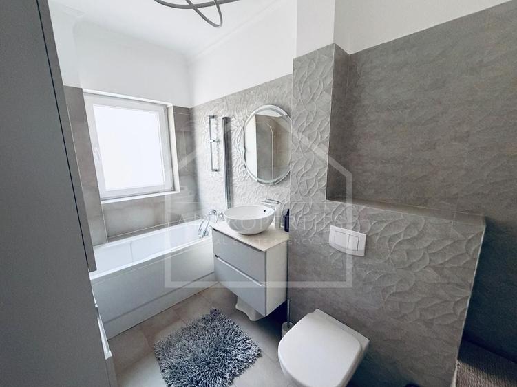 Apartament cu 3 camere decomandat, mobilat în Sisești