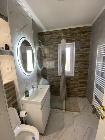 Apartament cu 3 camere decomandat în Ultracentral