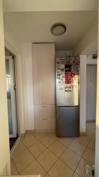 Apartament cu 2 camere decomandat în Drumul Taberei