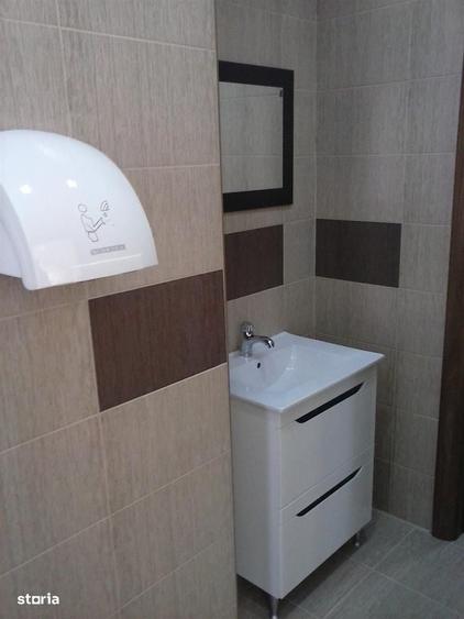 Spațiu comercial, de 65 mp, în Unirii