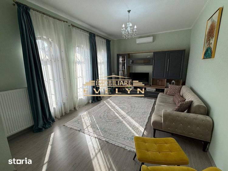 Casă cu 3 camere decomandat cu Teren 387 Mp în Central