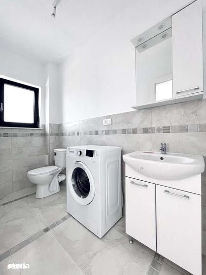 Casă cu 3 camere cu Teren 250 Mp în Ipotești