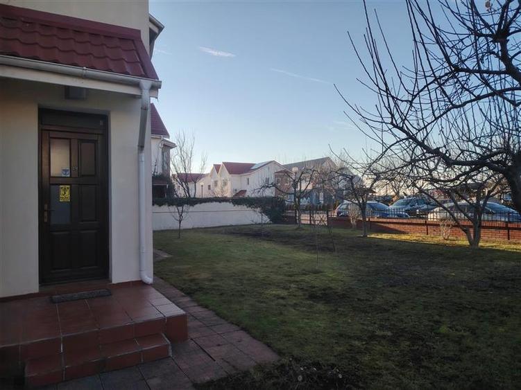 Duplex cu 5 camere cu Teren 420 Mp în Exterior Nord