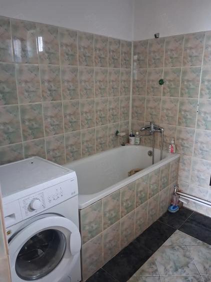 Casă cu 3 camere cu Teren 1700 Mp în Brebeni