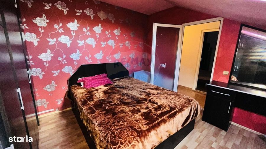 Apartament cu 3 camere de vanzare in zona Rogerius - 5