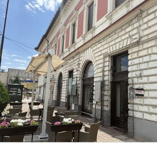 Spațiu comercial, de 100 mp, în Ultracentral