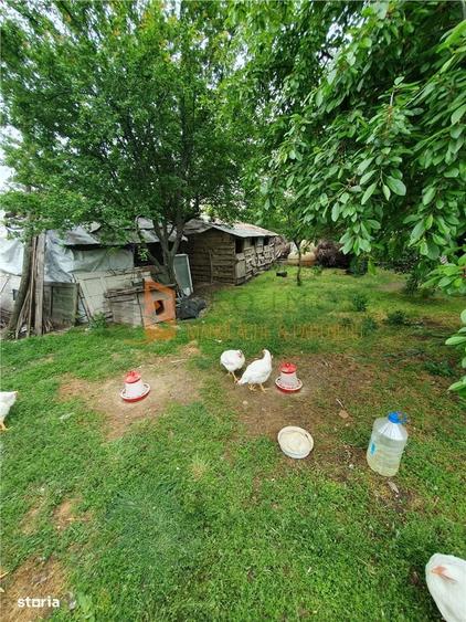 Casă cu 4 camere semidecomandat în Beilic