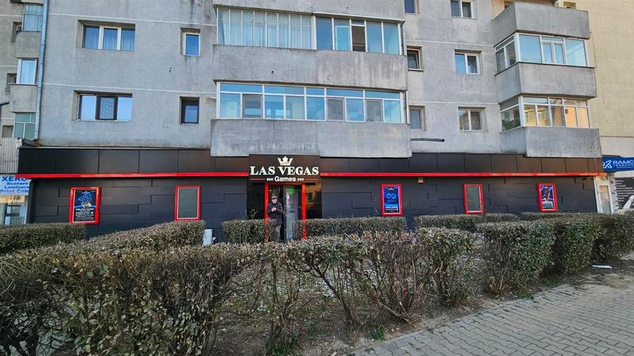 Spațiu comercial, de 223 mp, în Central